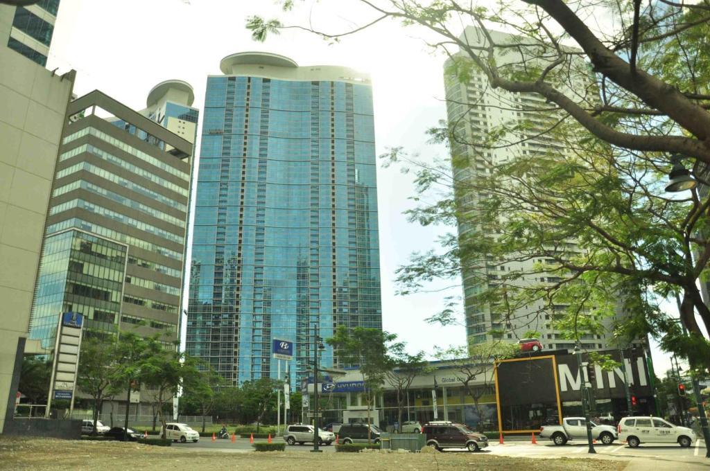The Fort Budget Hotel- Bonifacio Global City San Pedro Makati Exterior foto