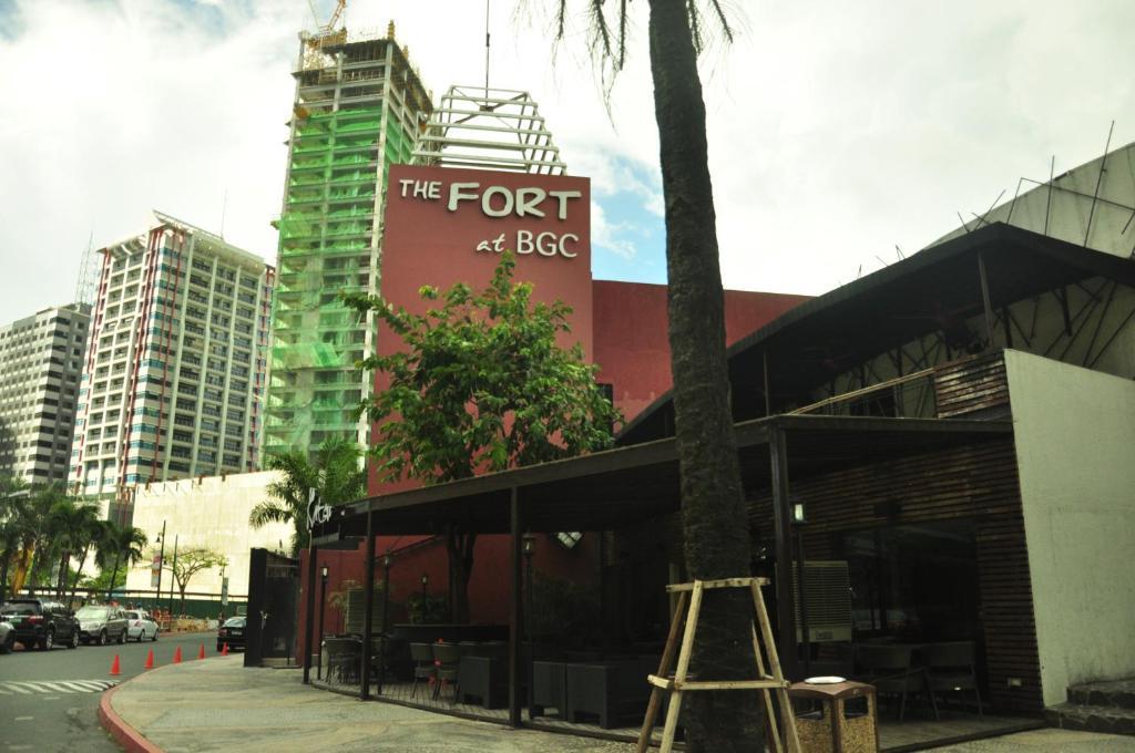 The Fort Budget Hotel- Bonifacio Global City San Pedro Makati Exterior foto